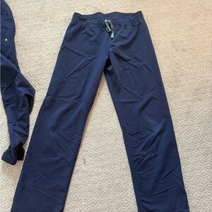 Women’s Livingston basic scrub Pants in navy